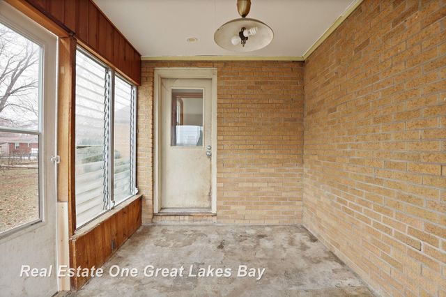 1955 Fairfield Street, Saginaw, MI 48602