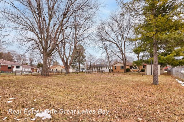 1955 Fairfield Street, Saginaw, MI 48602