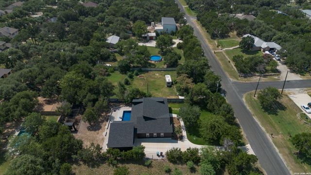 27096 SHERWOOD FOREST DR, San Antonio, TX 78260