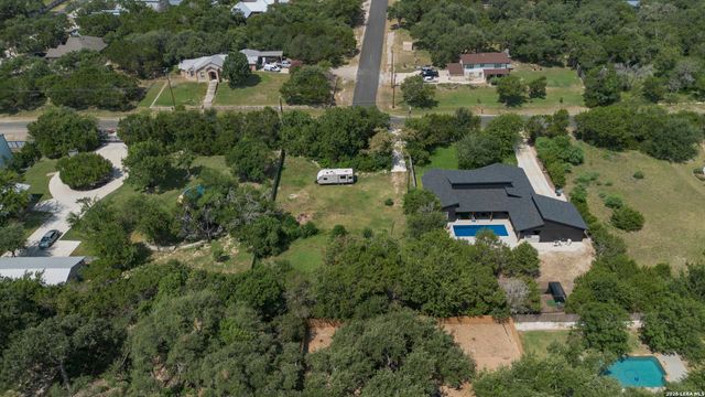 27096 SHERWOOD FOREST DR, San Antonio, TX 78260