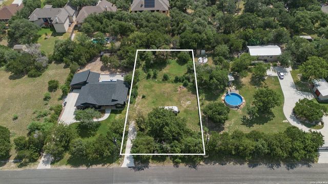 27096 SHERWOOD FOREST DR, San Antonio, TX 78260