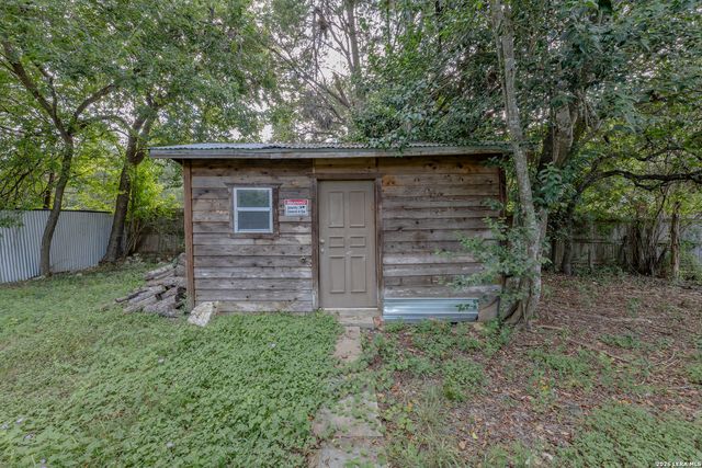 27096 SHERWOOD FOREST DR, San Antonio, TX 78260