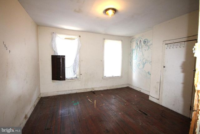 835 N HUTTON ST, Philadelphia, PA 19104