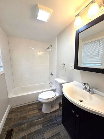 71 Pratt St 1, Avon, MA 02322