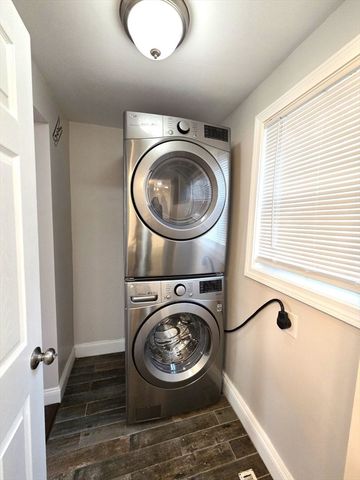 71 Pratt St 1, Avon, MA 02322