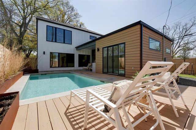 8300 Hathaway DR, Austin, TX 78757