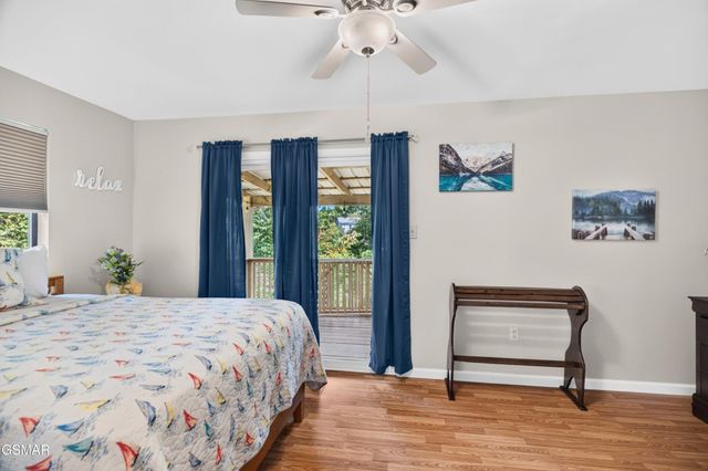 1537 Kinder Lane, Dandridge, TN 37725