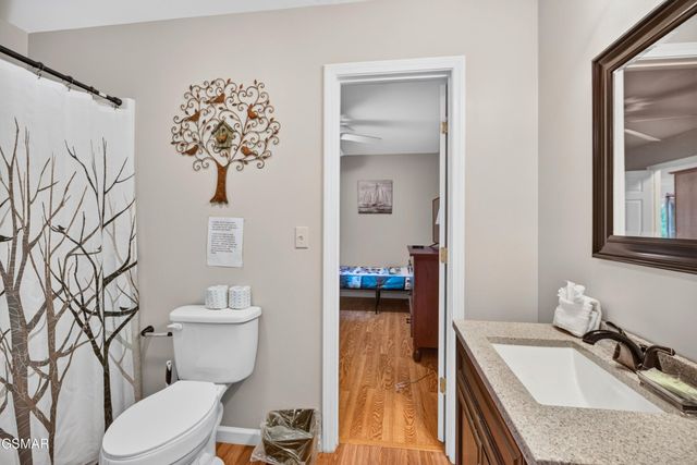 1537 Kinder Lane, Dandridge, TN 37725