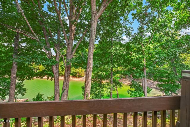 1537 Kinder Lane, Dandridge, TN 37725