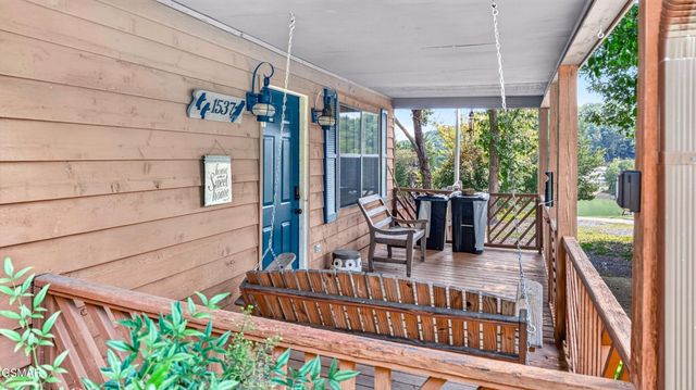 1537 Kinder Lane, Dandridge, TN 37725