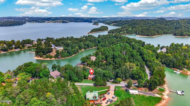 1537 Kinder Lane, Dandridge, TN 37725