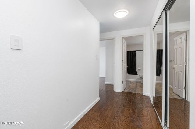 1701 London Circle, Sparks, NV 89431