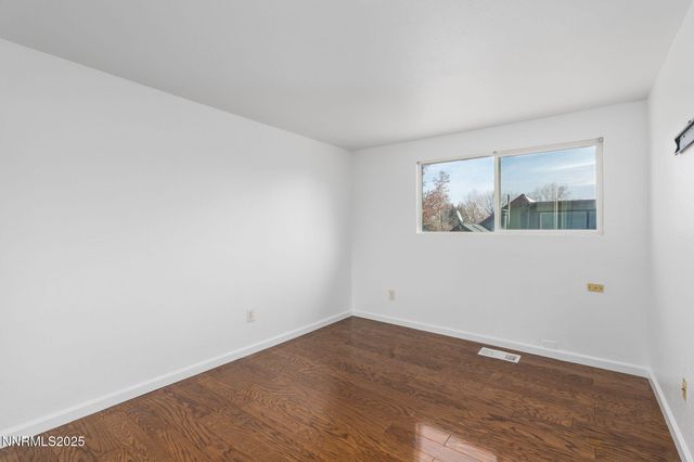 1701 London Circle, Sparks, NV 89431