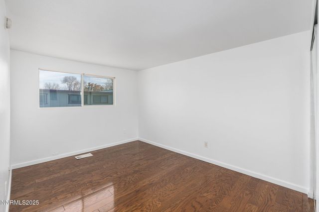 1701 London Circle, Sparks, NV 89431