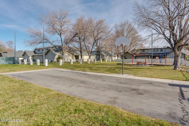 1701 London Circle, Sparks, NV 89431