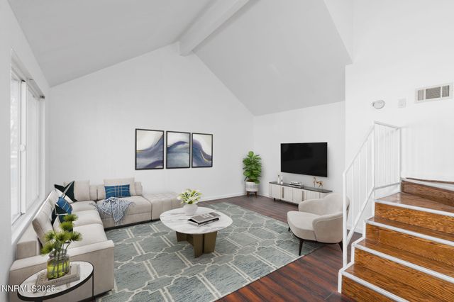 1701 London Circle, Sparks, NV 89431