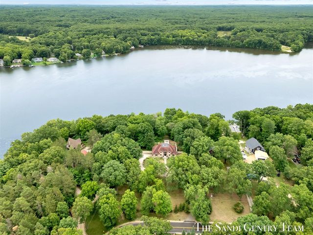 3652 118th Avenue, Allegan, MI 49010