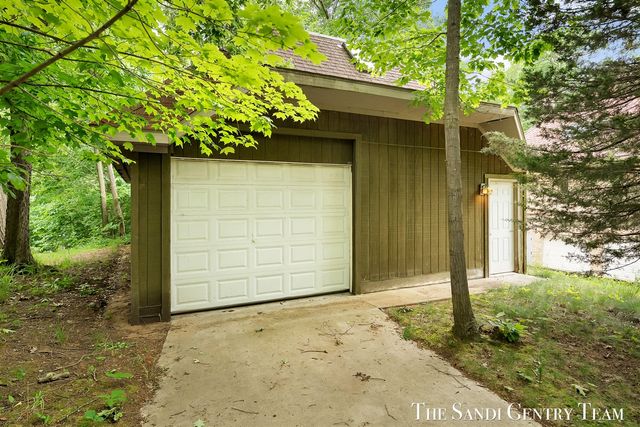 3652 118th Avenue, Allegan, MI 49010
