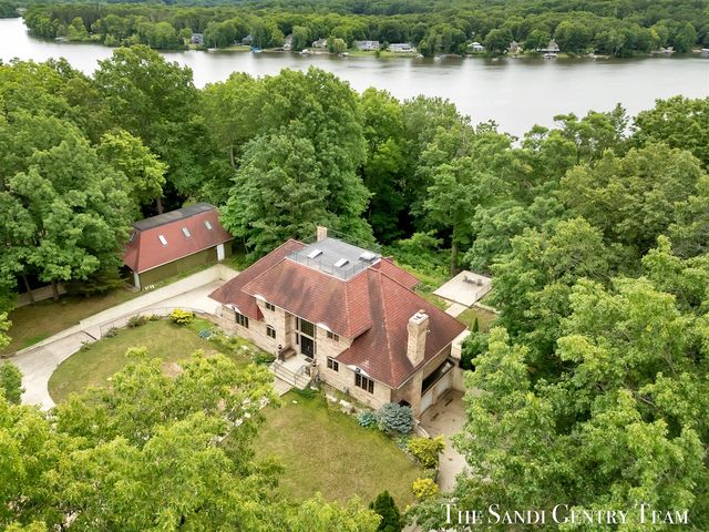 3652 118th Avenue, Allegan, MI 49010