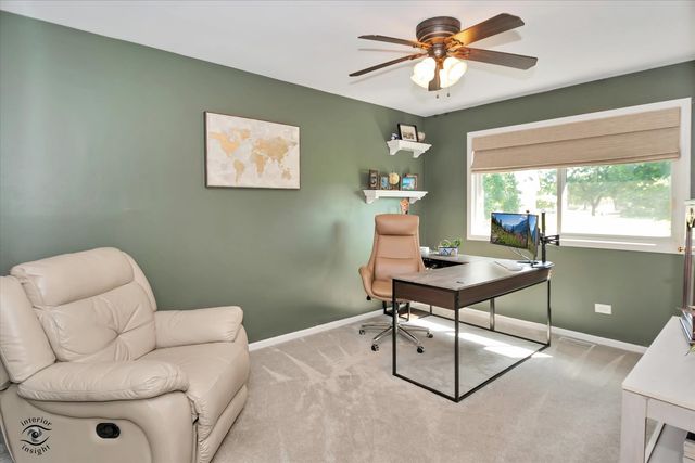 14 Timberline Court, Lemont, IL 60439