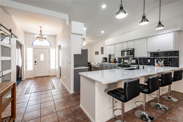 2435 Park Ridge Avenue, Bullhead City, AZ 86429