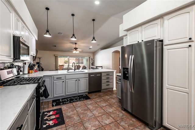 2435 Park Ridge Avenue, Bullhead City, AZ 86429