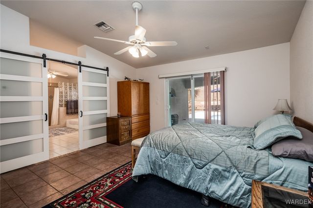 2435 Park Ridge Avenue, Bullhead City, AZ 86429