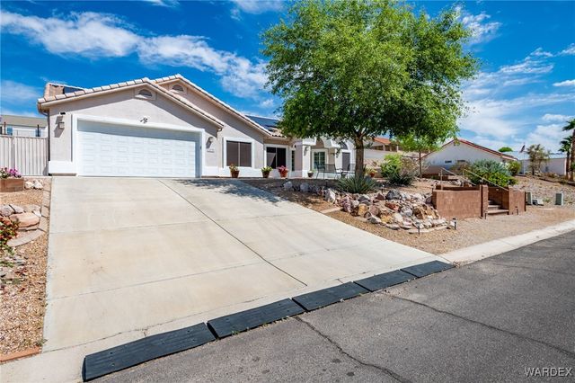 2435 Park Ridge Avenue, Bullhead City, AZ 86429