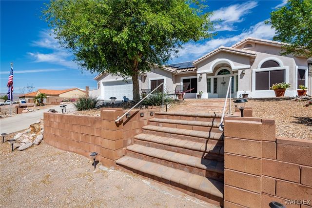 2435 Park Ridge Avenue, Bullhead City, AZ 86429