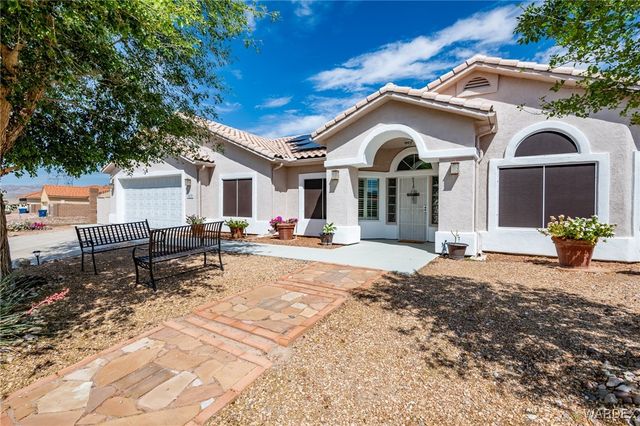 2435 Park Ridge Avenue, Bullhead City, AZ 86429