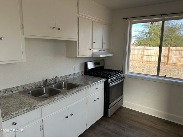 565 GRAHAM Drive, Sierra Vista, AZ 85635