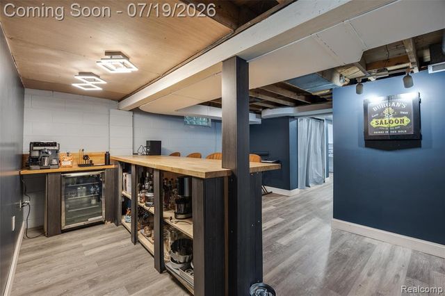 4174 Bunker Avenue, West Bloomfield, MI 48323