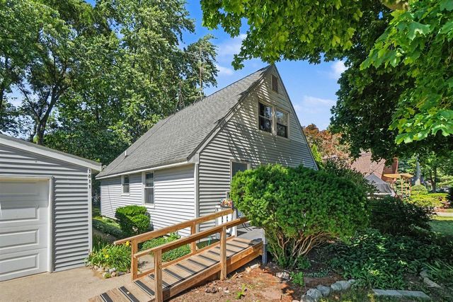 1611 Highland Street, Holland, MI 49423