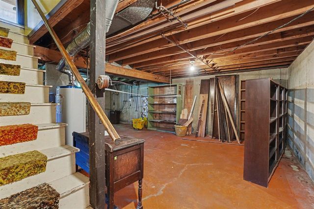 1611 Highland Street, Holland, MI 49423