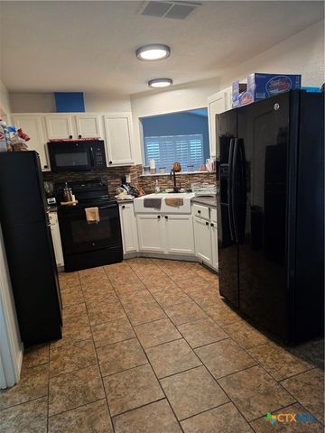 3904 London Lane, Killeen, TX 76543