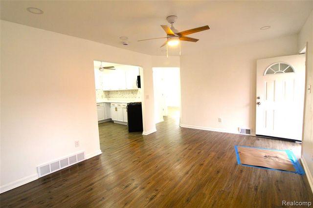 14622 Huron Street, Taylor, MI 48180