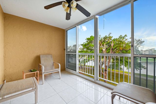 14671 Bonaire Boulevard 410, Delray Beach, FL 33446