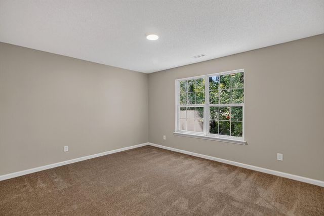 149 Trickle Drive, Summerville, SC 29483