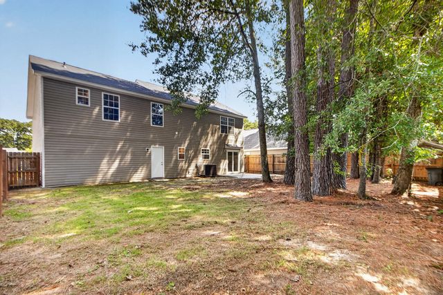 149 Trickle Drive, Summerville, SC 29483