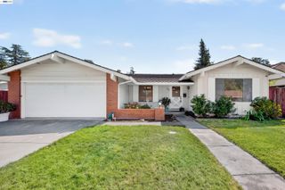 7918 Hillsboro Ct, Pleasanton, CA 94588