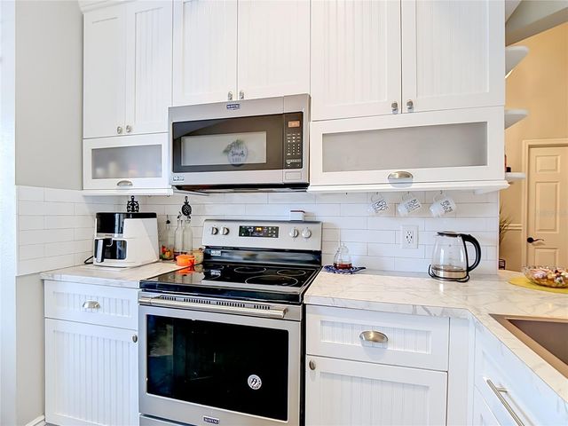 315 PINE LAKE VIEW DRIVE, Davenport, FL 33837