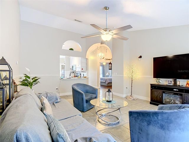 315 PINE LAKE VIEW DRIVE, Davenport, FL 33837