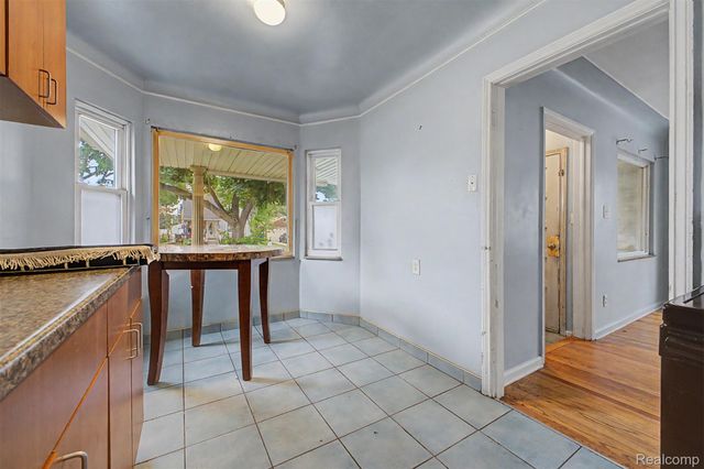 7320 Orchard Avenue, Dearborn, MI 48126