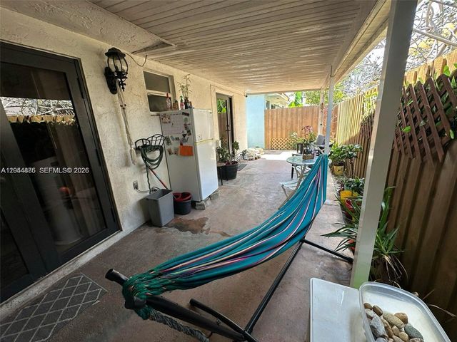 11537 SW 6th Street, Sweetwater, FL 33174