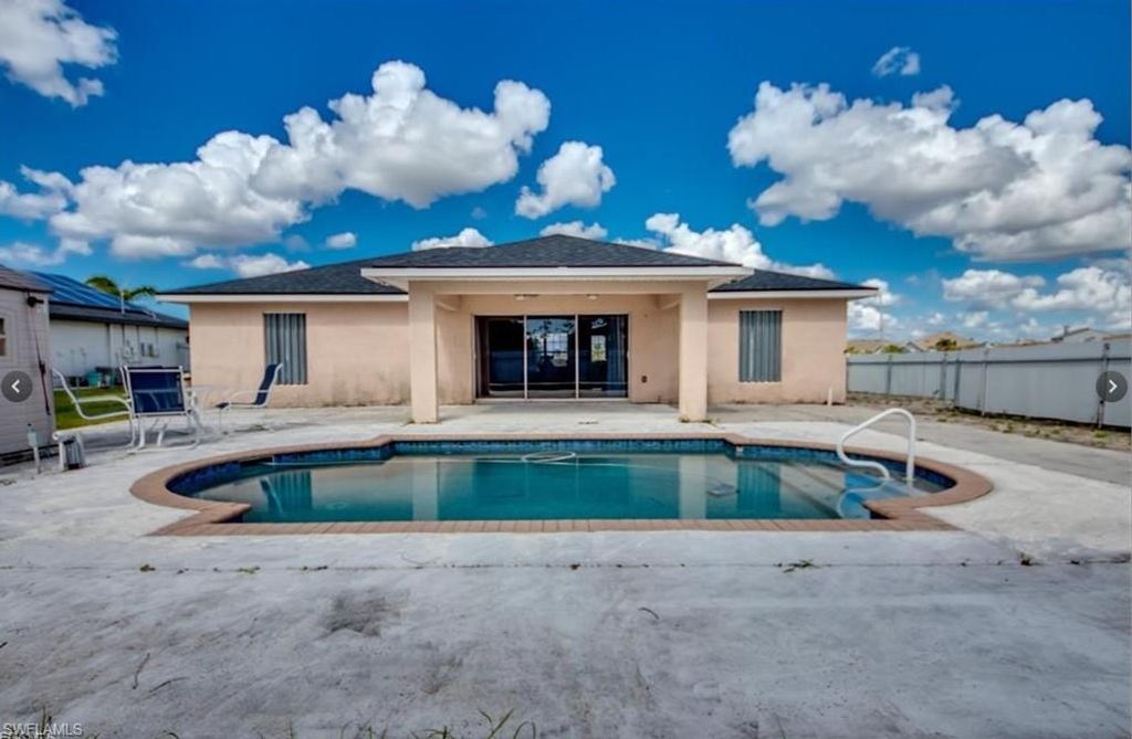 Image 31 of property listing at 2608 Ceitus PKWY, Cape Coral, FL 33991