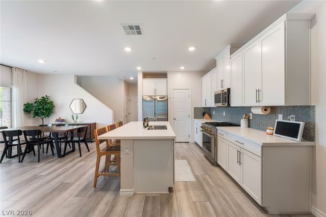 600 North Carriage Hill Drive 1039, Las Vegas, NV 89138