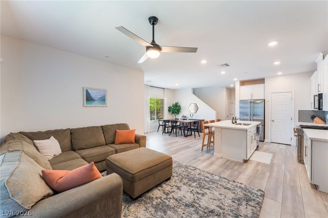 600 North Carriage Hill Drive 1039, Las Vegas, NV 89138