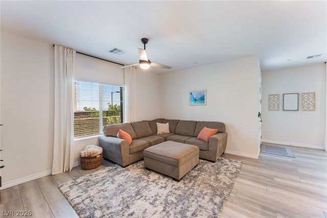 600 North Carriage Hill Drive 1039, Las Vegas, NV 89138