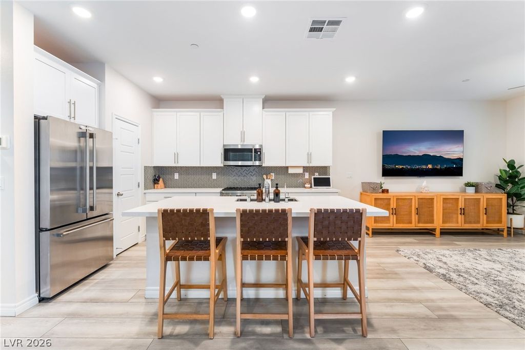 600 North Carriage Hill Drive 1039, Las Vegas, NV 89138