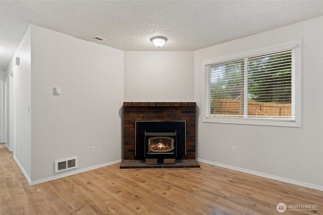 18813 79th Avenue Ct E, Puyallup, WA 98375